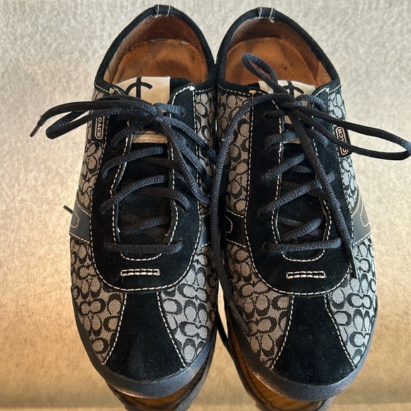 COACH- Signature Logo Jacquard Lace Up Sneaker Shoe - Picture 3 of 9